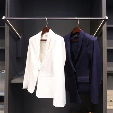 جهاز قضيب ملابس غرفة النوم